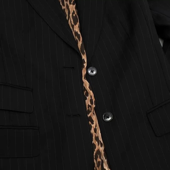 HOST ✅🥳 DOLCE & GABBANA Pinstripe Fitted Blazer - Picture 8 of 16